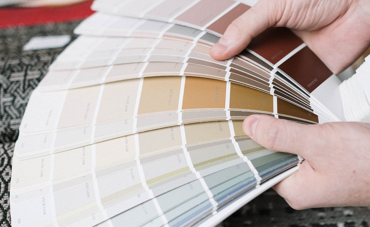 Choose your paint color for your storage shed.